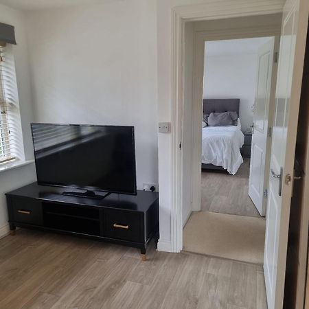 Bromley Common- Double Bedroom With En-Suite With Private Lounge In Shared Town House 外观 照片